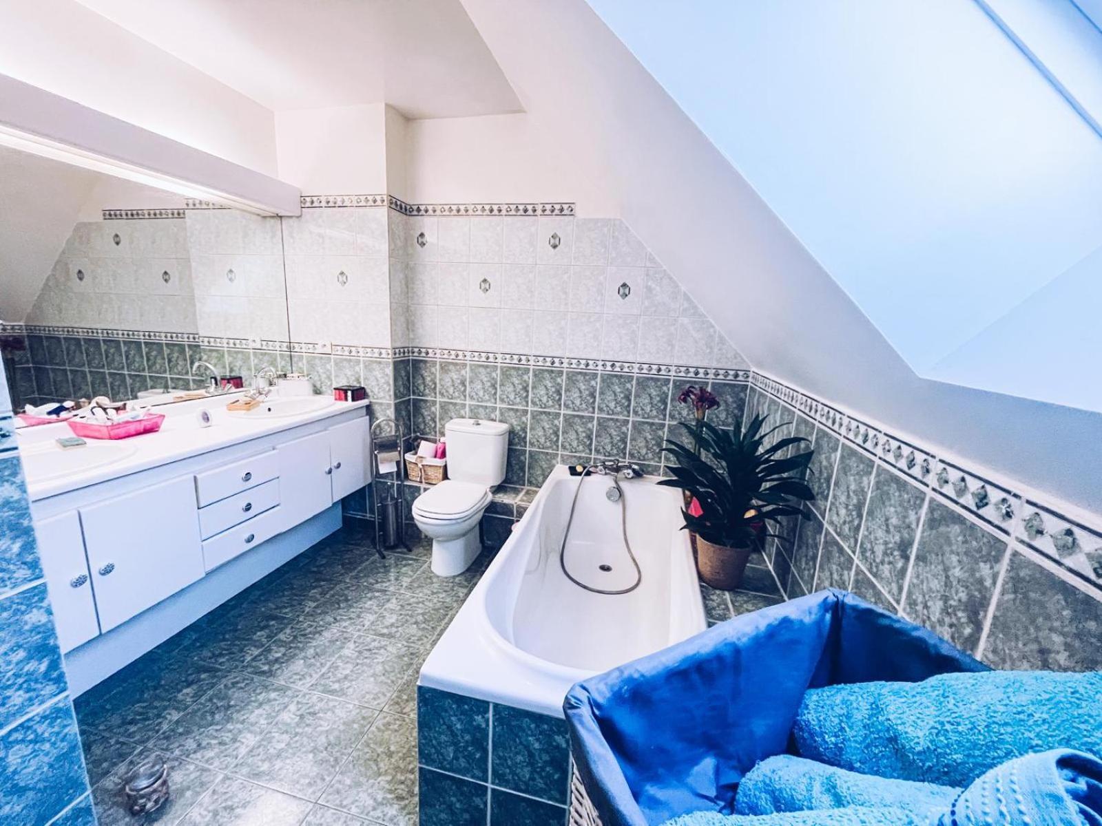 Claude Et Martine Apartment Вилпаризи Екстериор снимка